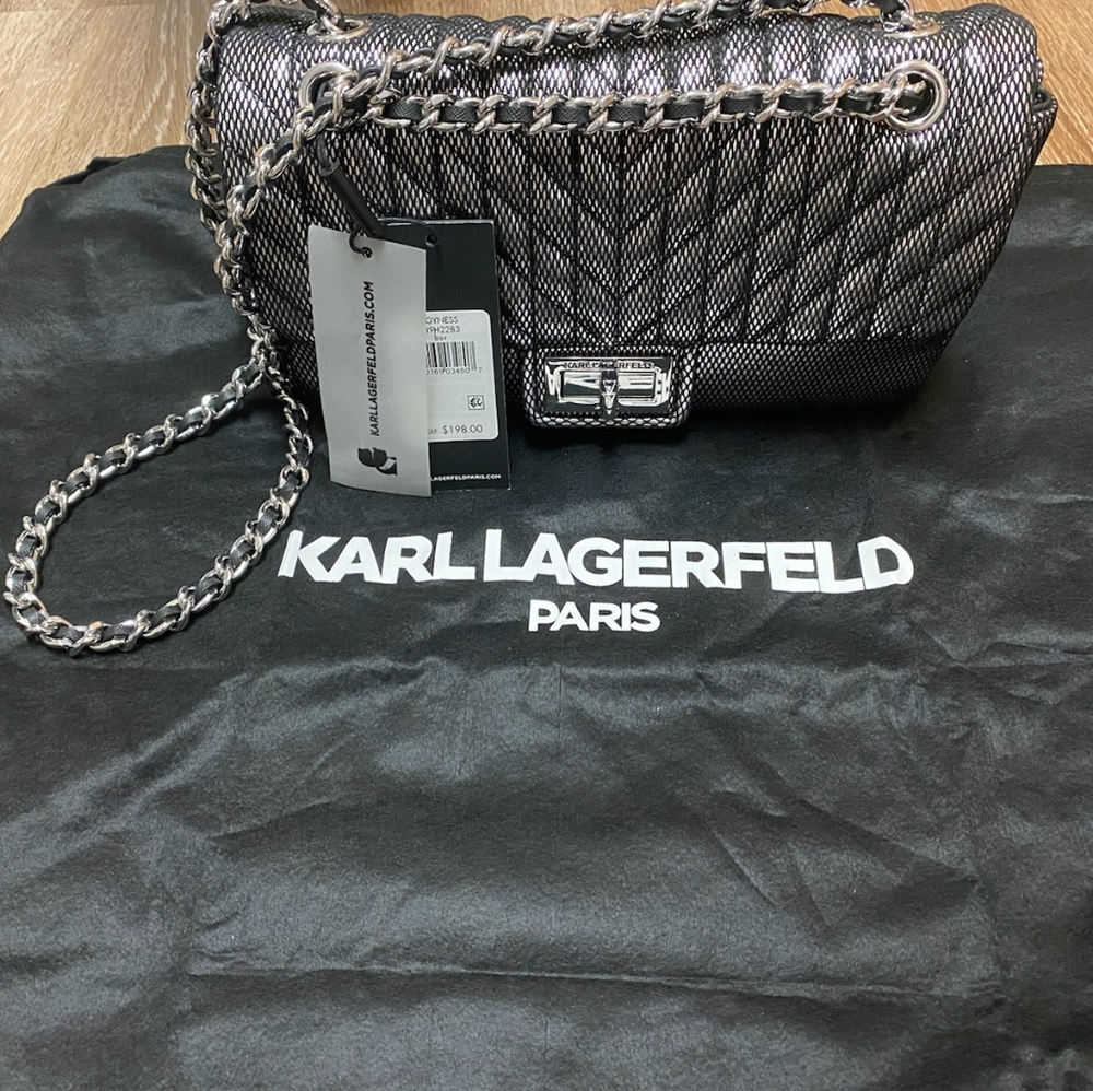 Karl Lagerfeld - Picture 2 of 7